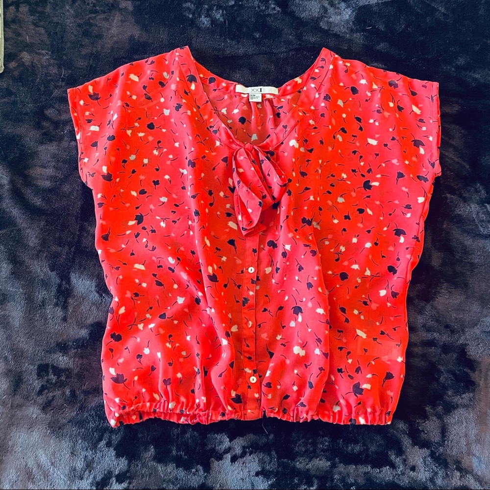Forever 21 Tie Neck Floral Blouse